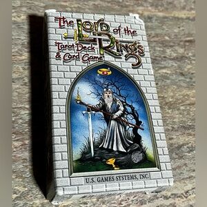 The Lord of the Rings Tarot Deck & Card Game